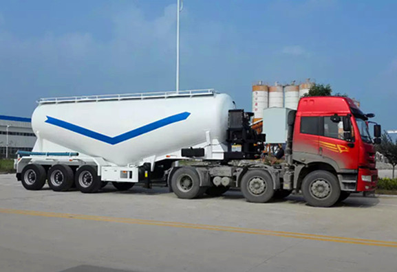 3 Axle 40m³ Cement Trailer
